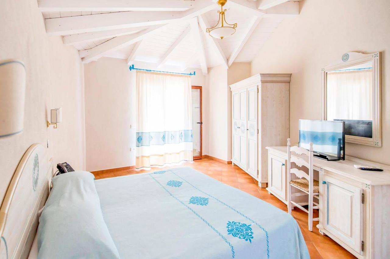 Marina Torre Navarrese Resort Santa Maria Navarrese Εξωτερικό φωτογραφία